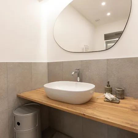 Apartmán Splendido Quadrilocale Darsena - Mirable Pm