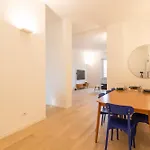 Splendido Quadrilocale Darsena - Mirable Pm * Milánó