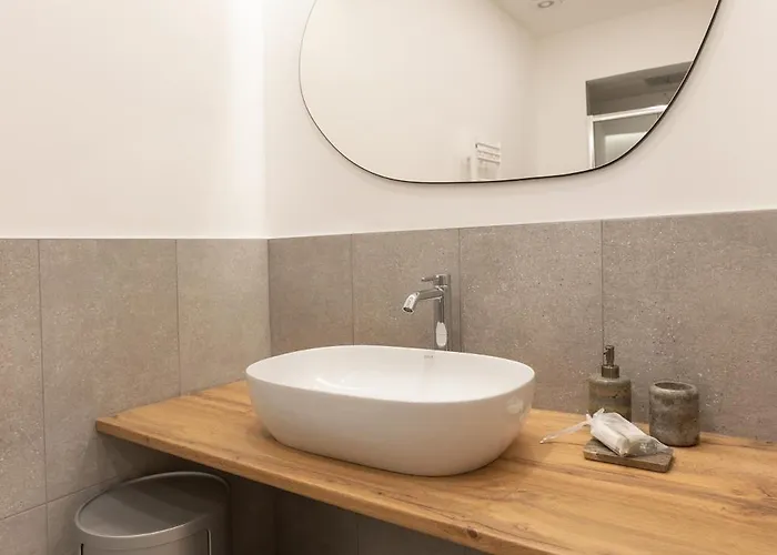 Apartament Splendido Quadrilocale Darsena - Mirable Pm