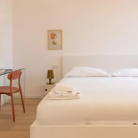 Splendido Quadrilocale Darsena - Mirable Pm Apartment