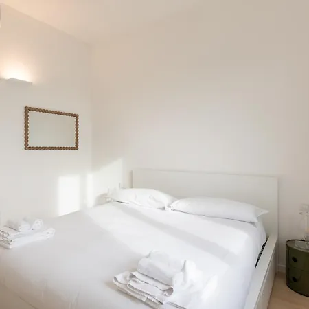 Apartment Splendido Quadrilocale Darsena - Mirable Pm Milan